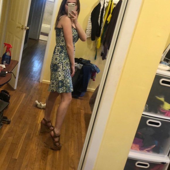 Sundress - Picture 2 of 2
